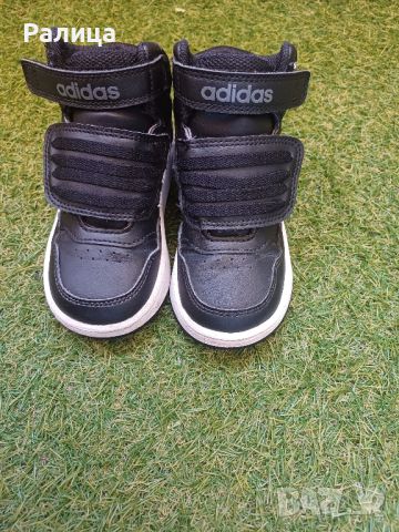 Обувки Адидас , снимка 1 - Детски маратонки - 46390544