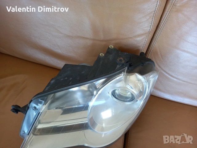 фар фолксваген тоуран, снимка 2 - Части - 53732818