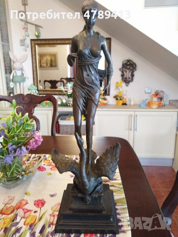 Бронзова статуетка