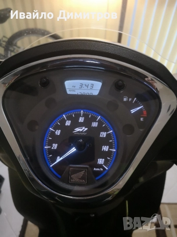 Honda Sh125i 2020г. Start-stop sistem, ABS, кара се с А1 категория , снимка 13 - Мотоциклети и мототехника - 51583227