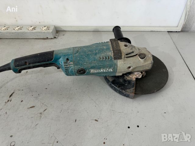 Ъглошлайф - Makita 2000 W, снимка 3 - Други машини и части - 46633607