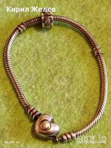 Сребърна гривна от колекция Pandora Moments верижка тип змийска кожа 27568, снимка 7 - Гривни - 52912661