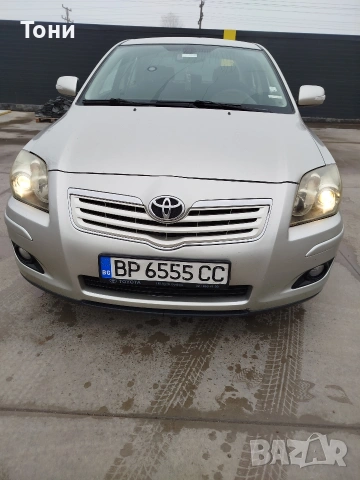 Продавам Тойота Авенсис газ бензин , снимка 5 - Автомобили и джипове - 53955825