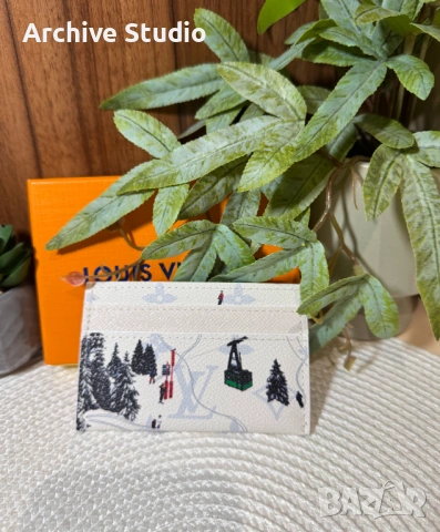 Louis Vuitton LV Cardholder - НАЛИЧНИ!, снимка 3 - Портфейли, портмонета - 51932960