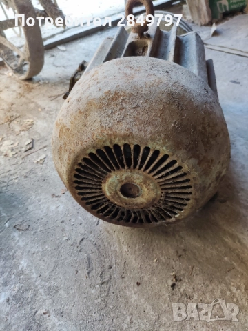 Продавам двигател 3 кW, 1400 оборота, 400 V AC, снимка 2 - Електродвигатели - 47388778