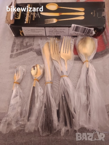 Wivico Комплект прибори за хранене от 30 части неръждаема стомана златисти НОВИ, снимка 1