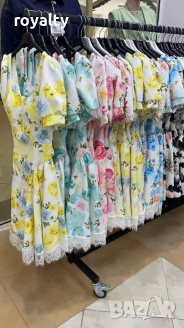 Нови Стилни Дамски Рокли Различни Цветове 