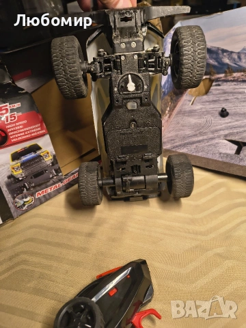 Carrera RC Ford F-150 Raptor I Камион с дистанционно управление възрастни 1:18 25 км, снимка 7 - Коли, камиони, мотори, писти - 53295327