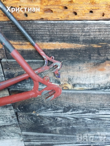 Желязна рамка за велосипед 28" - 55см , снимка 2 - Части за велосипеди - 52065298