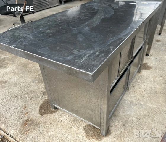 Професионална работна маса с чекмеджета profeaionalna rabotna masa s chekmedjeta, снимка 4 - Обзавеждане на кухня - 53563156