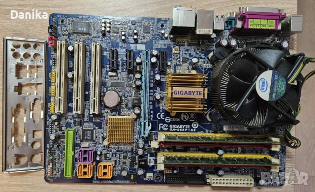Работеща дънна платка GIGABYTE GA-965P-S3 с процесор Core2 Duo и RAM 2 GB Socket LGA775 задна планка