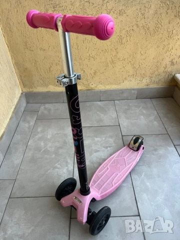 Тротинетка micro, снимка 3 - Детски велосипеди, триколки и коли - 51670639