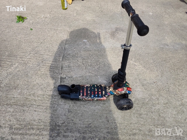 Детска тротинетка , снимка 3 - Скутери и тротинетки - 53845428