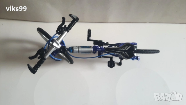 Метални модели на велосипеди в Мащаб 1:8 и 1:10, снимка 4 - Колекции - 52936226