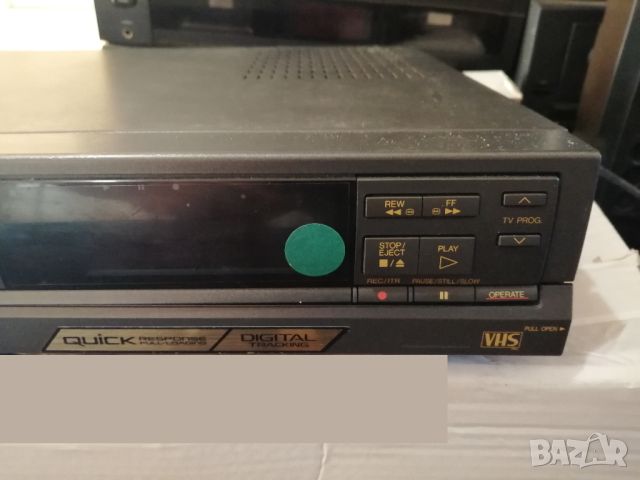 Видеорекордер VHS JVC HR-D540E (VPT), снимка 3 - Плейъри, домашно кино, прожектори - 45825338