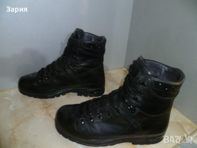 MEINDL Gore-tex Boots №46, снимка 9 - Мъжки ботуши - 52343435