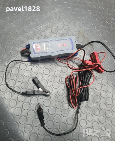 зарядно за акумулатор ultimate speed , снимка 6 - Аксесоари и консумативи - 53868330