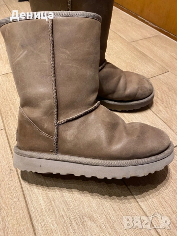 Зимни ботуши UGG