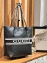 чанти gucci christian dior , снимка 2