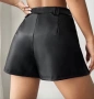 Дамски къси кожени панталонки, снимка 2