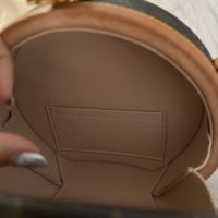 Чанта Louis Vuitton , снимка 7 - Чанти - 45382351