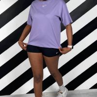 Nike Women's EssentialsTee Bf Lbr Дамска тениска / T-Shirt, снимка 6 - Тениски - 45559059