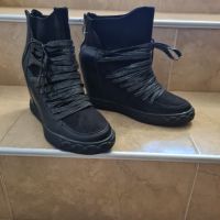 41н. Нови черни платформи , снимка 1 - Дамски обувки на ток - 45075047