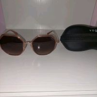 Очила Vogue, снимка 2 - Слънчеви и диоптрични очила - 45432926