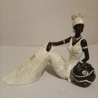 НАХОДКА Статуя на африканска племенна жена за декорация Черна дама Художествена женска скулптура , снимка 1 - Декорация за дома - 45161057