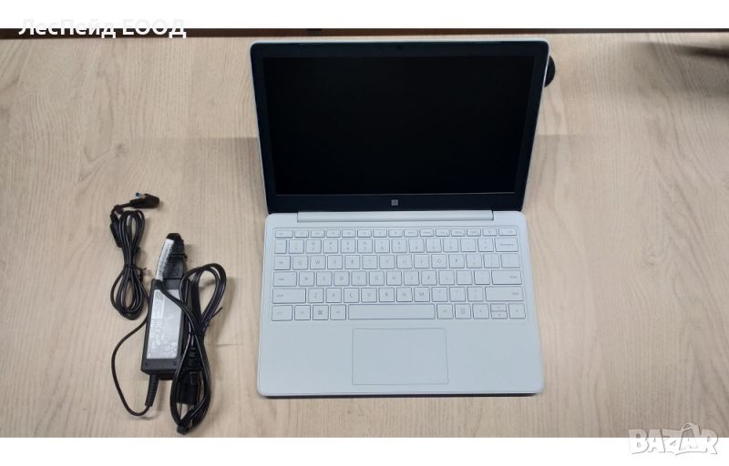 Microsoft Surface Laptop SE 11.6" 1366 x 768 / 64GB eMMC / 4GB DDR, снимка 1