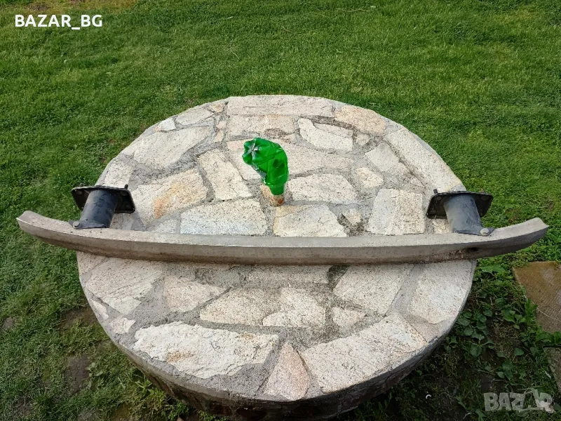 Греда основа под задната броня за Mercedes w211, снимка 1