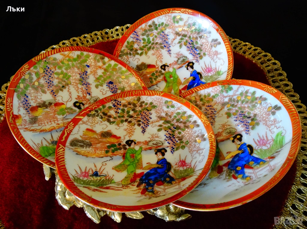 Японски порцеланови чинии,гейши,злато. , снимка 1