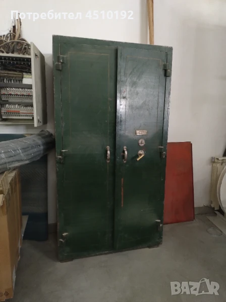 Голяма метална каса с 2 врати, снимка 1