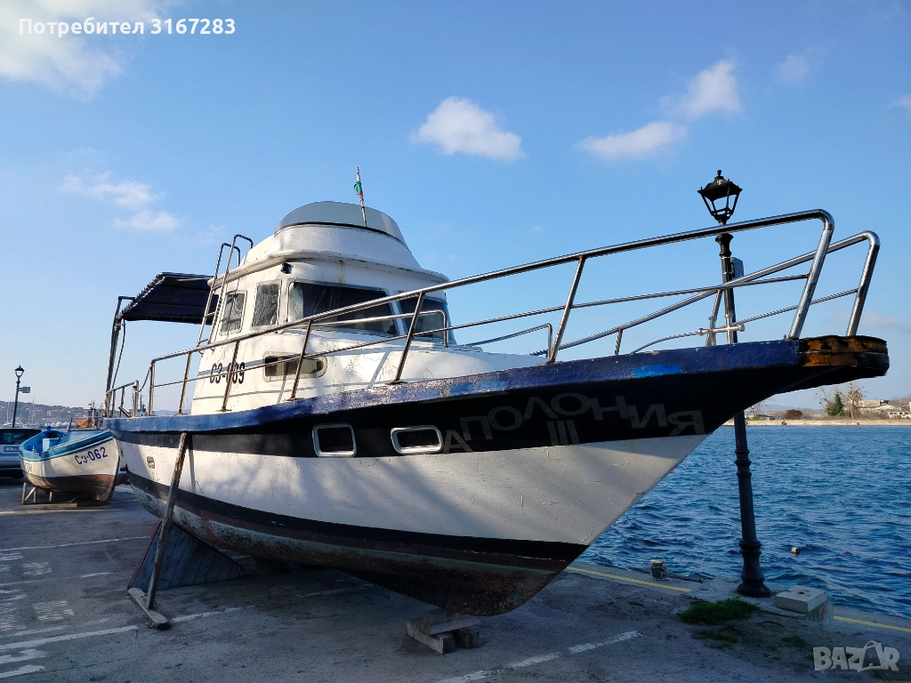 Риболовна лодка , снимка 1