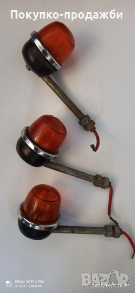 3 броя мигачи за Ява и чз със държачите в отлично състояние мигачи за Java и cz , снимка 1