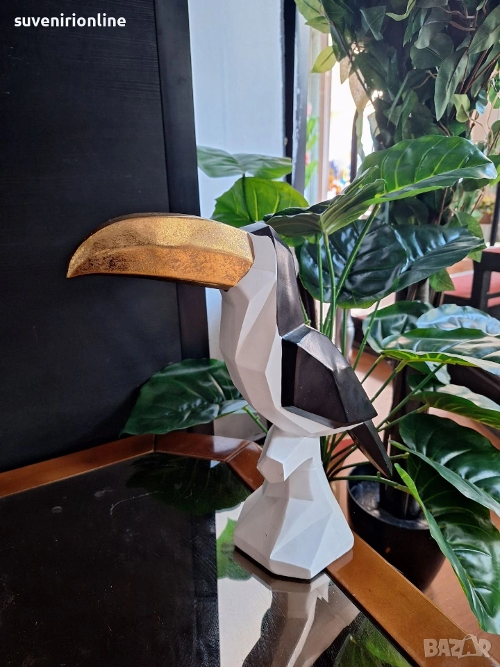 Декоративна статуетка пеликан, снимка 1