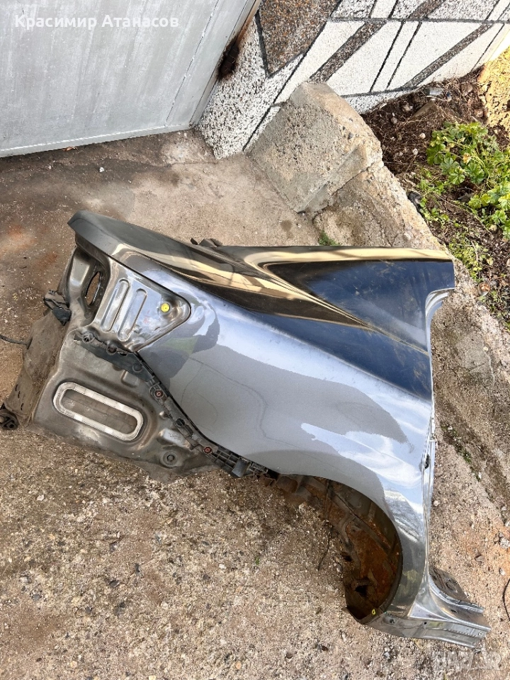 Заден десен калник за Тойота Авенсис T27.седан. 2009-2015г, снимка 1