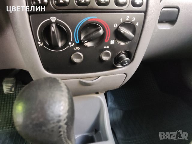 Ford fiesta 2000г. 1.25 бензин, снимка 6 - Автомобили и джипове - 46288878