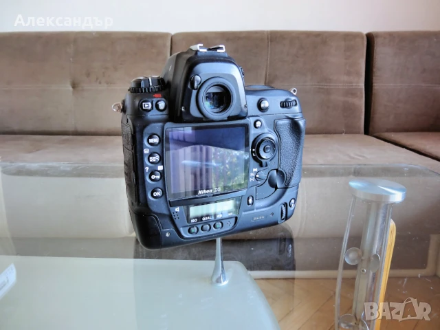 Nikon D3 - Fullframe DSLR, снимка 2 - Фотоапарати - 51160142