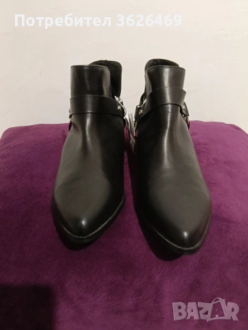 Дамски боти , снимка 2 - Дамски ежедневни обувки - 54191354