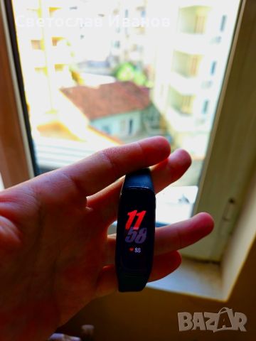 Samsung Galaxy Fit2, снимка 4 - Смарт гривни - 45342863