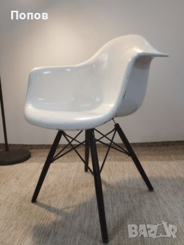 СТОЛ EAMES HERMAN MILLER DAX ОТ ФИБРОСТЪКЛО , снимка 2 - Столове - 45983956