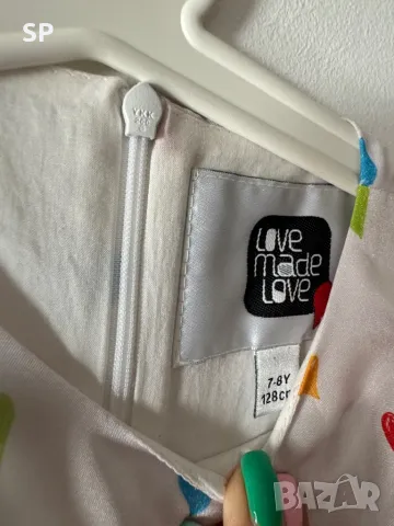 Рокля love made love, 128cm, снимка 3 - Детски рокли и поли - 50406279