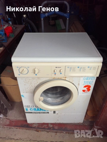 Продавам Пералня Индезит, снимка 2 - Перални - 52018025