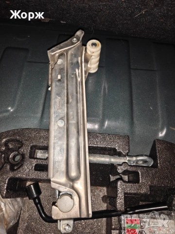 Крик Audi A6, снимка 6 - Аксесоари и консумативи - 53863813