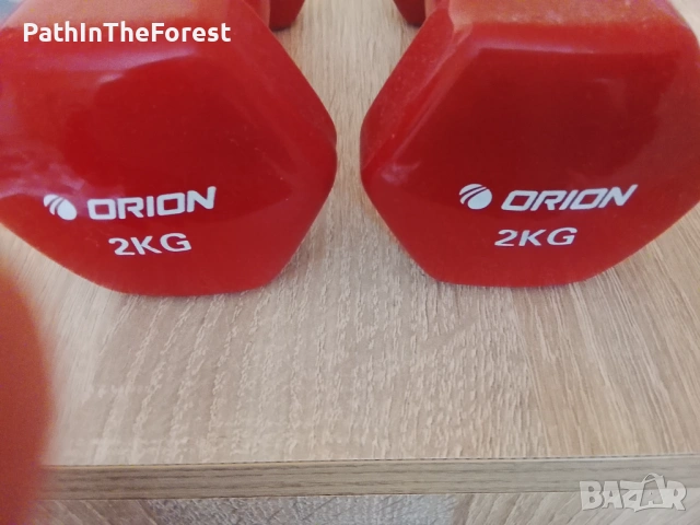 Дъмбели 2 x 2 кг с винилово покритие(само разопаковани), снимка 2 - Фитнес уреди - 53867903
