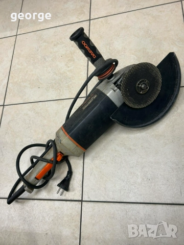 Ъглошлайф Daewoo