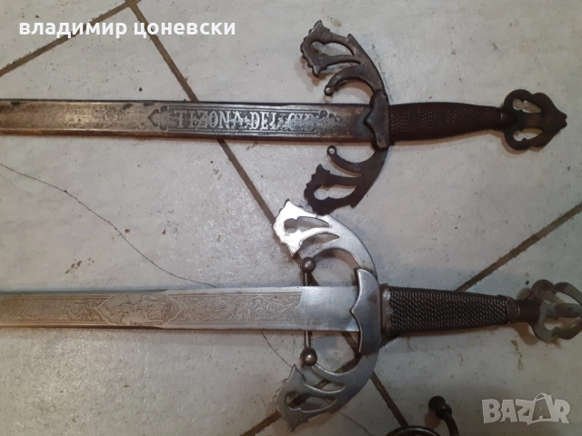 Няколко средновековни меча,меч,сабя,ятаган,шпага,рапира, снимка 4 - Антикварни и старинни предмети - 45615394