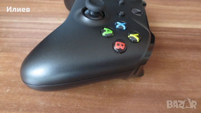 Microsoft Xbox Controller + Wireless Adapter, снимка 7 - Аксесоари - 53411301