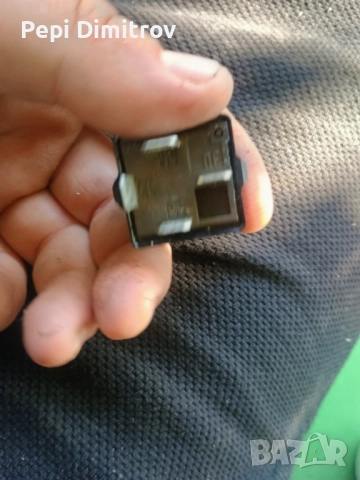 Реле MB953381 за volvo S40 и Mitsubishi Carisma, снимка 2 - Части - 51626657